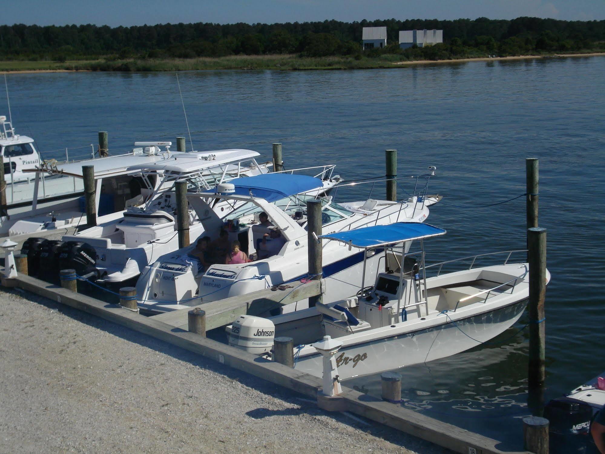 Lowes Wharf Marina Inn Sherwood Exterior foto